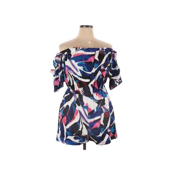 NWT Shoedazzle Abstract Print Off Shoulder Romper - Medium - Picture 2 of 11